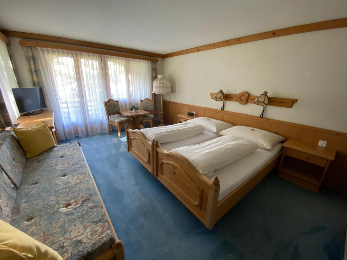 Hotel B&B Casa La Val Sedrun Kültér fotó