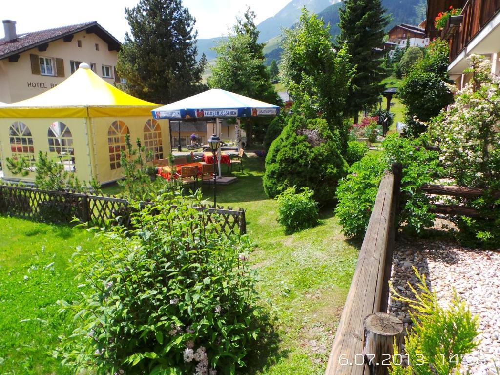 Hotel B&B Casa La Val Sedrun Szoba fotó